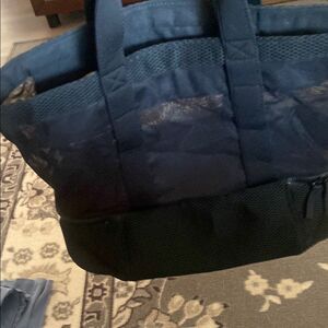 Stylish Black Tote Bag with insulated bottom w zipper for drinks or food.